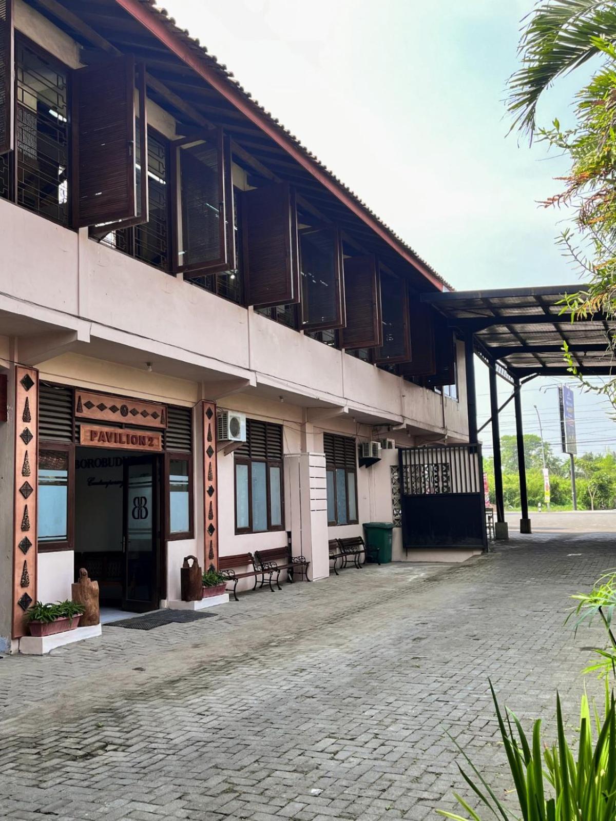 Borobudur Bed & Breakfast Magelang Exterior photo